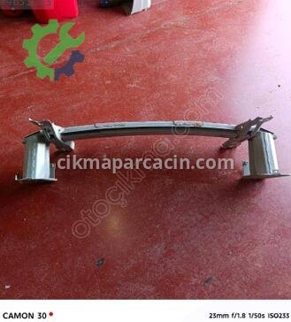 Ford Tourneo Courier Tampon Demiri çıkma parça