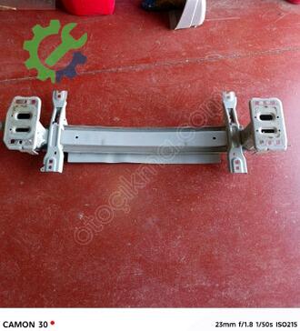 Ford Tourneo Courier Tampon Demiri çıkma parça