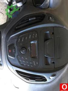 Ford courier teyp çerçevesi Curye teyp çerçevesi galip oto s