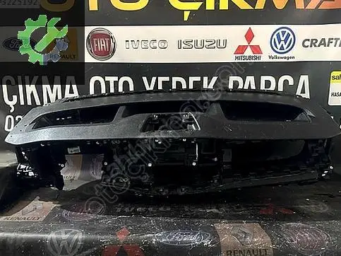 Ford Transit Custom Göğüslük çıkma parça