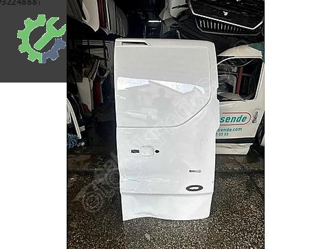 Ford Transit Custom Sağ Arka Kapı çıkma parça