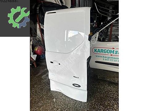 Ford Transit Custom Sağ Arka Kapı çıkma parça