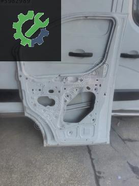 Ford Transit Custom Sağ Ön Kapı çıkma parça