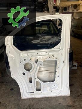 Ford Transit Custom Sağ Ön Kapı çıkma parça