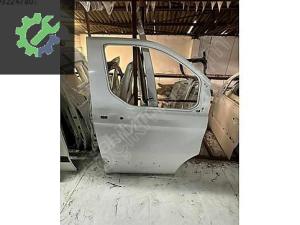 FORD CUSTOM SAĞ ÖN KAPI ÇIKMA ORİJİNAL