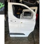 FORD CUSTOM SAĞ ÖN KAPI ÇIKMA ORJİNAL