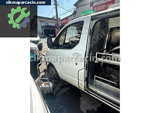 Ford Transit Custom Sol Kapı çıkma parça