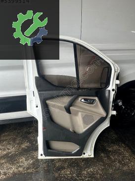 Ford Transit Custom Sol Ön Kapı çıkma parça