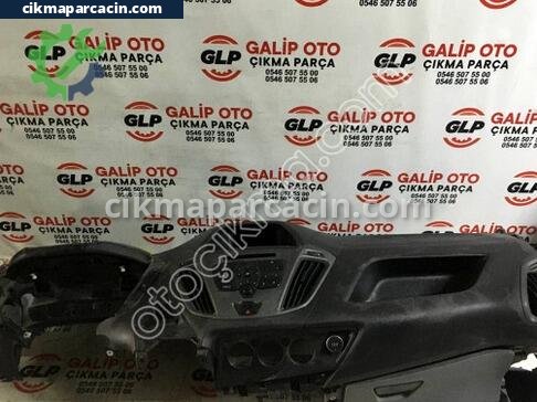 Ford Tourneo Custom Torpido çıkma parça