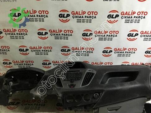 Ford Tourneo Custom Torpido çıkma parça