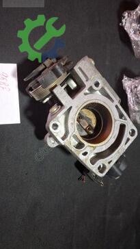 Ford Escort Gaz Kelebeği çıkma parça