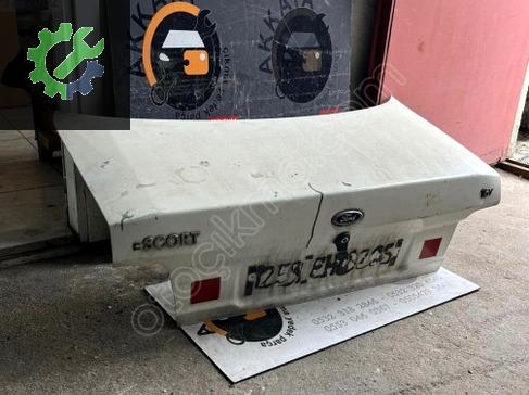 Ford Escort Bagaj Kapağı çıkma parça