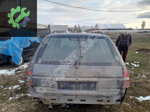 Ford Escort Yedek Lastik çıkma parça