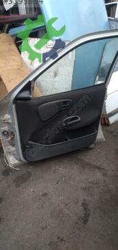 Ford Escort Sağ Ön Kapı çıkma parça