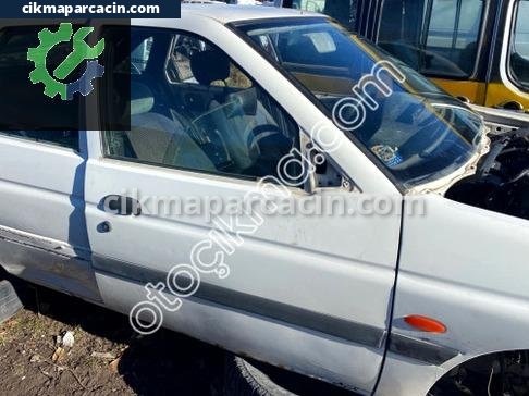 Ford Escort Sağ Ön Kapı çıkma parça