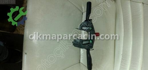 Ford Escort Sinyal Kolu çıkma parça
