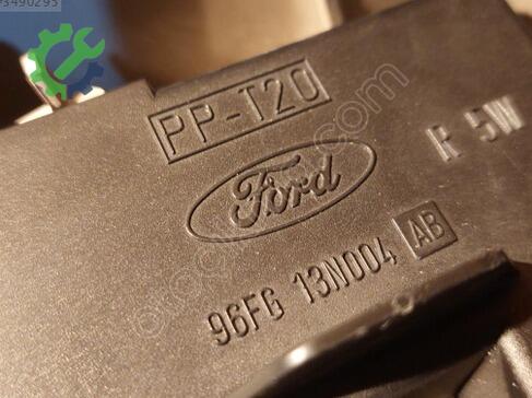 Ford Fiesta Sağ Arka Stop çıkma parça