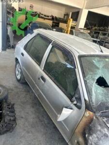 FORD FİESTA 2001 HATASIZ DİREKLİ KESME TAVAN ORJİNAL ÇIKMA