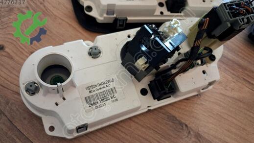 Ford Fiesta Klima Kontrol Paneli çıkma parça