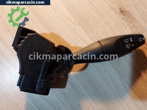 Ford Fiesta Sinyal Kolu çıkma parça