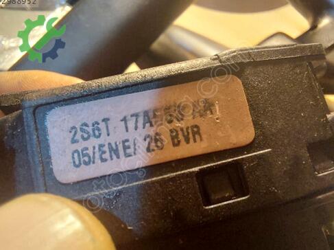 Ford Fiesta Sinyal Kolu çıkma parça