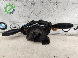 FORD FİESTA 2002 – 2008 SİNYAL SİLECEK KOLU ZEMBEREK