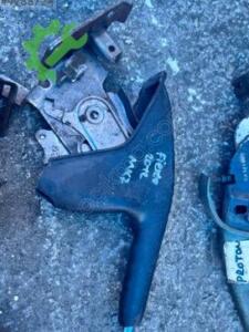 Ford Fiesta 2012 El Freni Çıkma