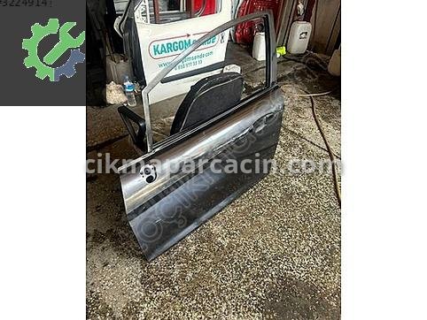 Ford Fiesta Sol Ön Kapı çıkma parça