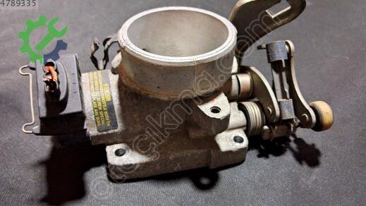 Ford Fiesta Gaz Kelebeği çıkma parça