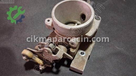 Ford Fiesta Gaz Kelebeği çıkma parça