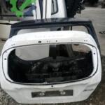 Ford fiesta arka bagaj kapısı