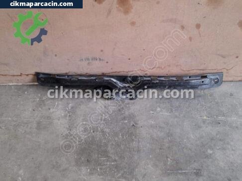 Ford Fiesta Tampon Braketi çıkma parça