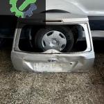 Ford fiesta bagaj kapağı