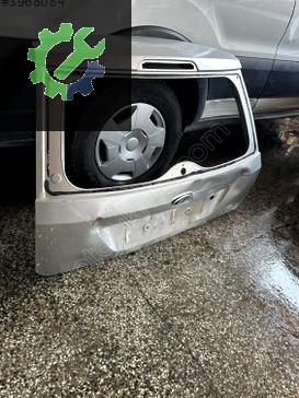 Ford Fiesta Bagaj Kapağı çıkma parça