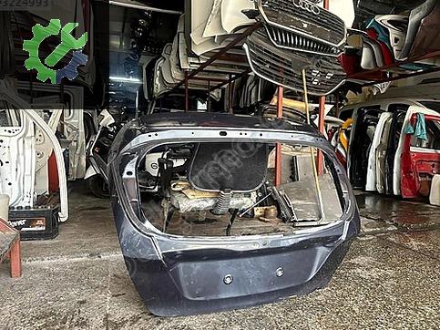 Ford Fiesta Bagaj Kapağı çıkma parça
