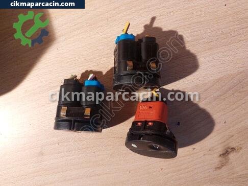 Ford Fiesta Cam Düğmesi çıkma parça