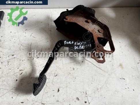 Ford Fiesta Debriyaj Üst Merkezi çıkma parça