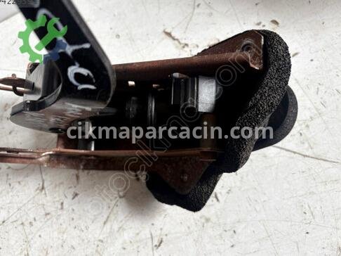 Ford Fiesta Debriyaj Üst Merkezi çıkma parça