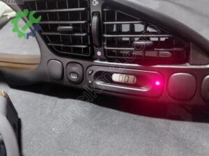 Ford Fiesta Orijinal Çıkma Orta Konsol