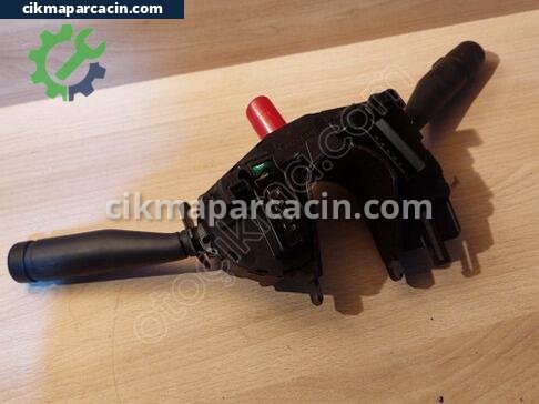 Ford Fiesta Sinyal Kolu çıkma parça
