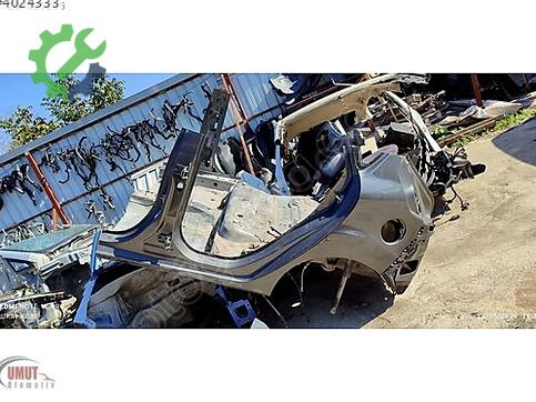 Ford Fiesta Sol Arka Çamurluk çıkma parça
