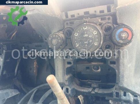 Ford Fiesta Klima Kontrol Paneli çıkma parça