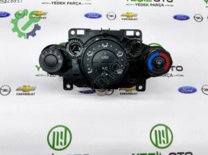 FORD FİESTA MK7 KLİMA PANELİ 8A6119980AE