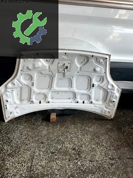 Ford Fiesta Kaput çıkma parça