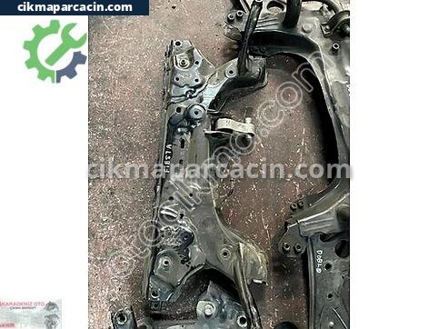 Ford Fiesta Travers çıkma parça