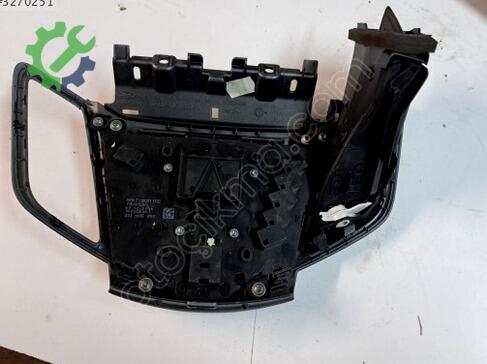 Ford Fiesta Sis Farı Çerçevesi çıkma parça
