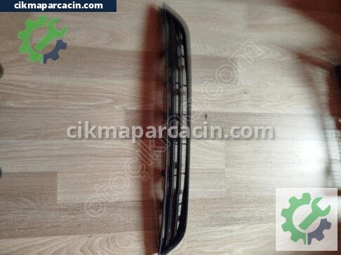 Ford Fiesta Tampon Izgarası çıkma parça