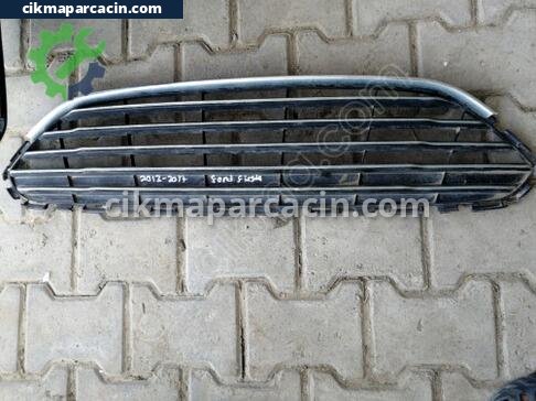 Ford Fiesta Ön Panjur çıkma parça