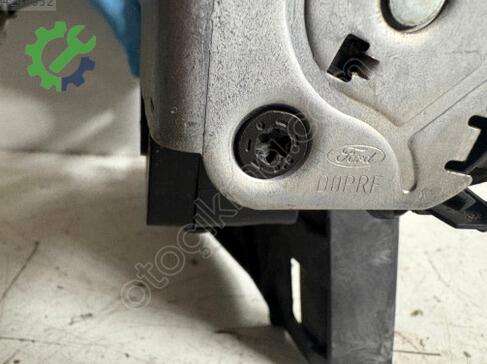Ford Fiesta Sağ Arka Kapı Kilidi çıkma parça