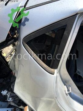 Ford Fiesta Sağ Arka Kelebek Camı çıkma parça